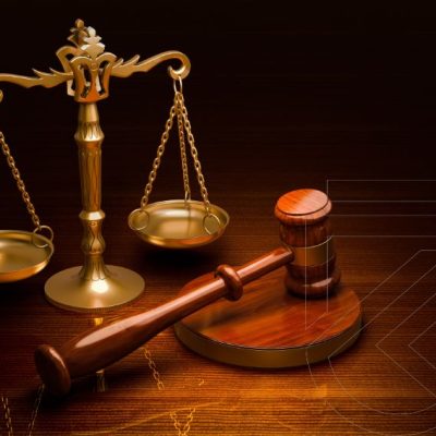 Acúmulo de cargos na área da saúde: entenda quando é permitido e como se defender.